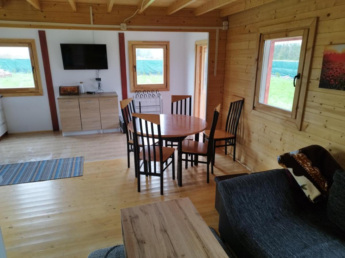 Domek Caloroczny Zastan Extérieur photo