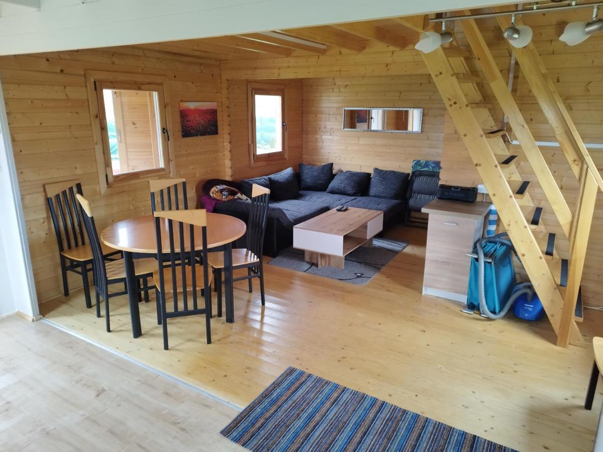 Domek Caloroczny Zastan Extérieur photo